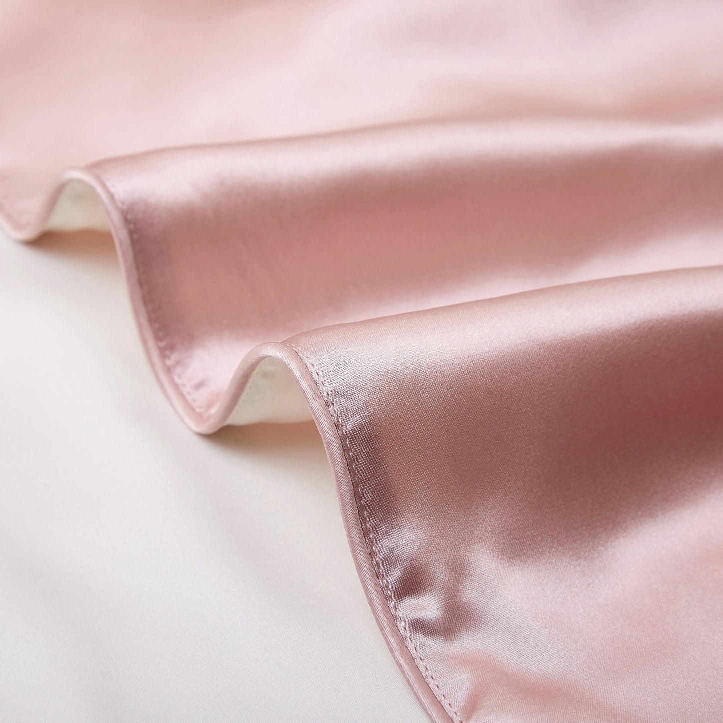 100% Mulberry Silk Pillowcase – Smooth Luxury Bedding Pillow Slip