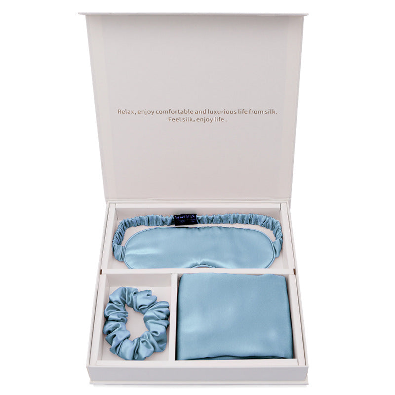 Luxury Silk Sleep Set – Pillowcase, Eye Mask & Scrunchie
