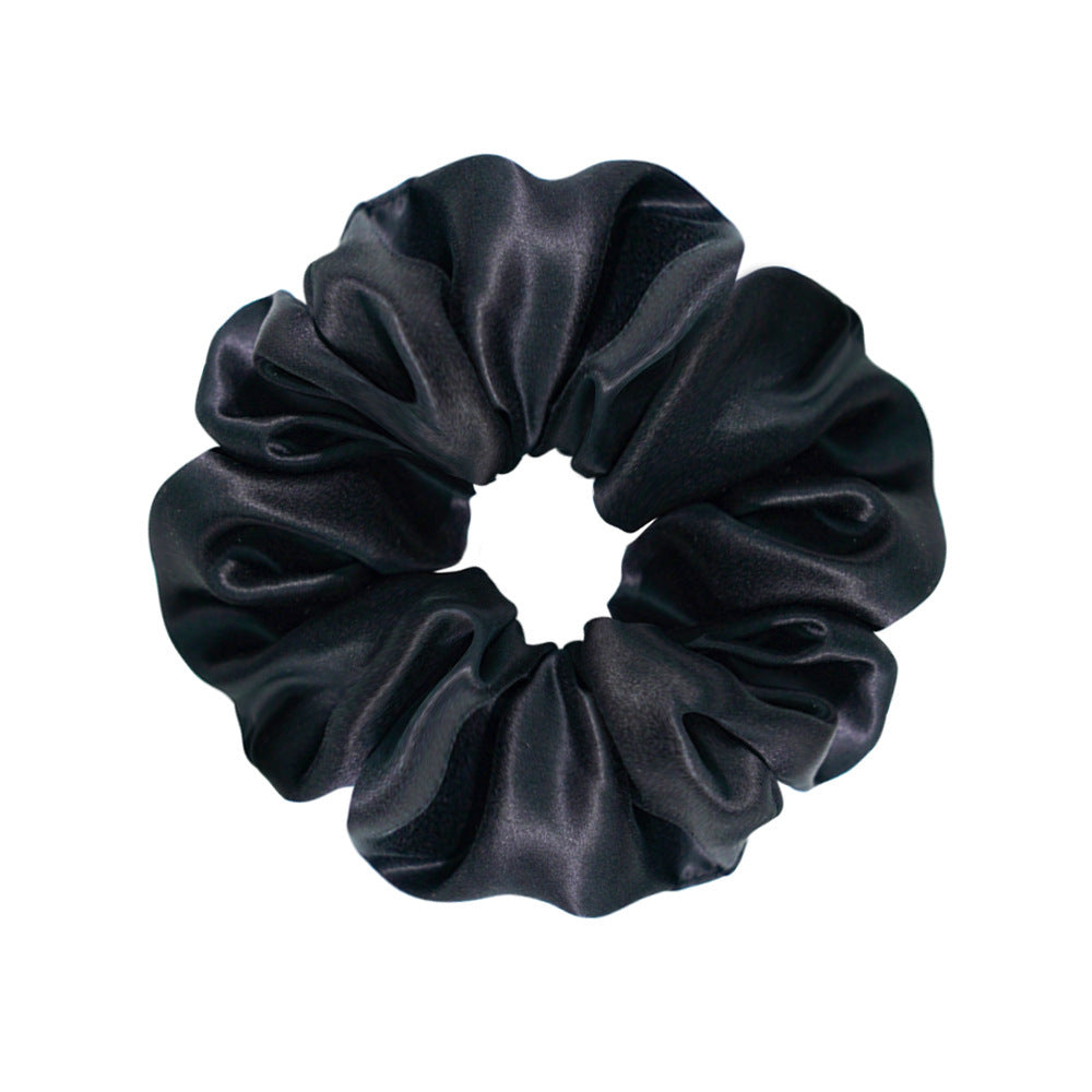 Pure Silk Scrunchie – No Breakage, No Frizz, Just Comfort
