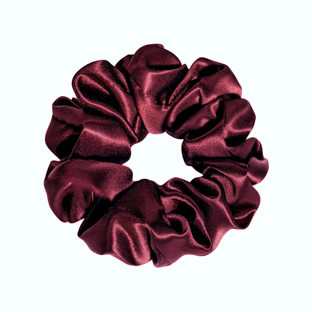 Pure Silk Scrunchie – No Breakage, No Frizz, Just Comfort