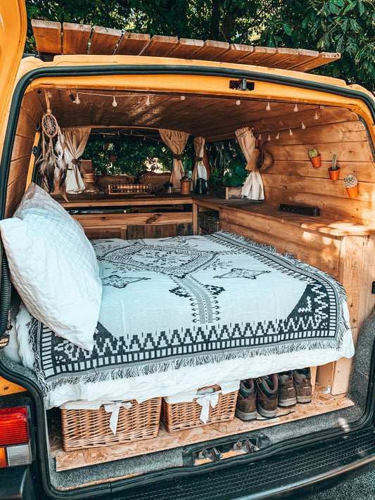 Ethnic style lightweight  cotton throw.