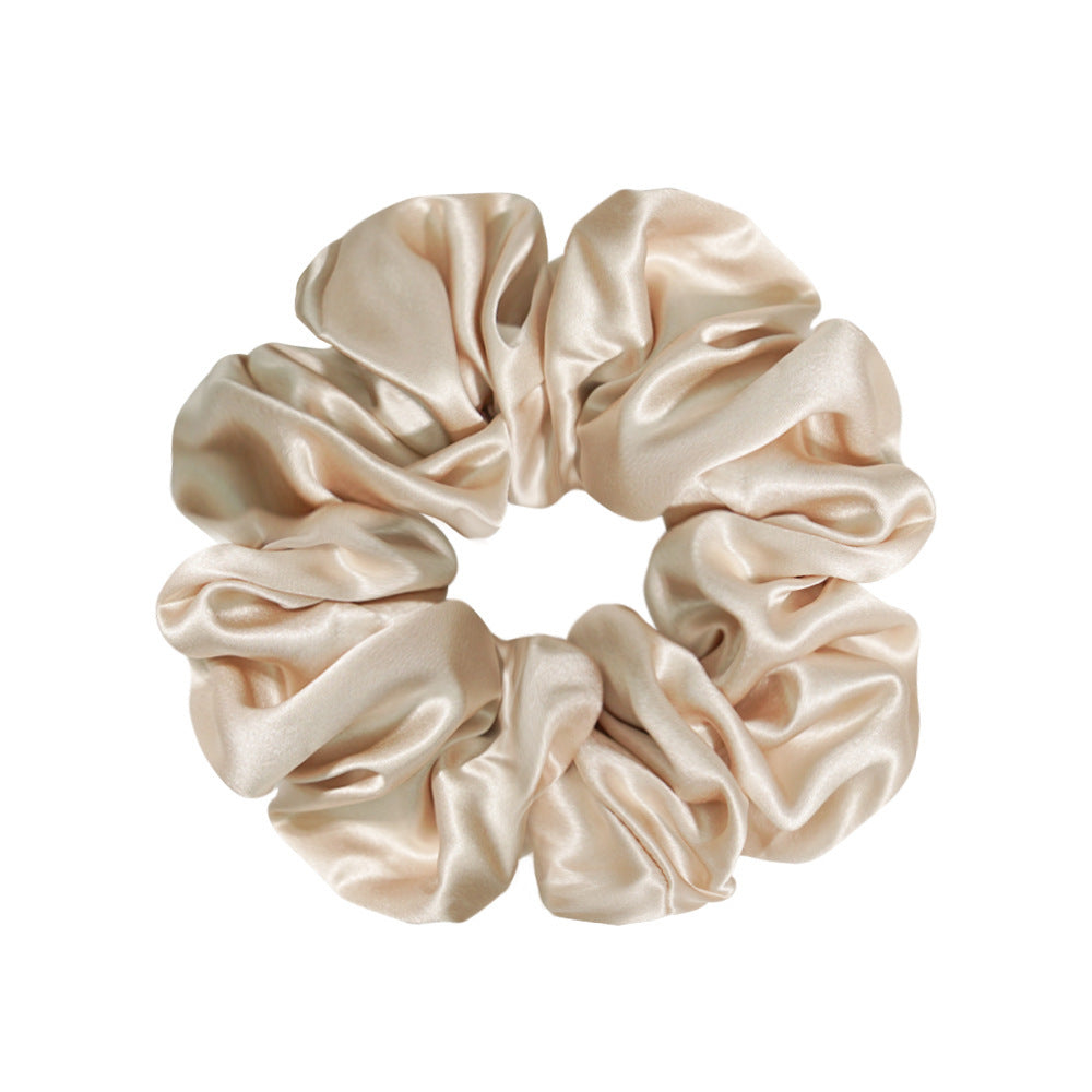Pure Silk Scrunchie – No Breakage, No Frizz, Just Comfort