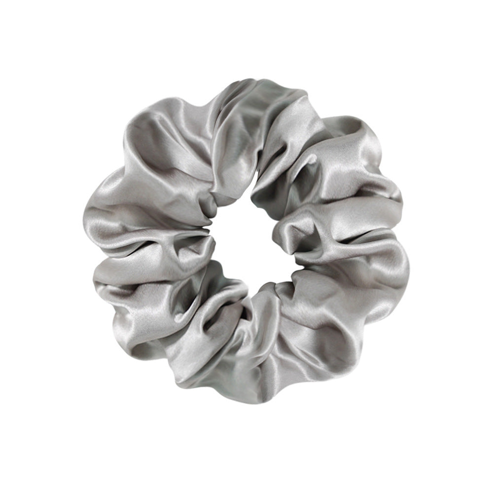 Pure Silk Scrunchie – No Breakage, No Frizz, Just Comfort