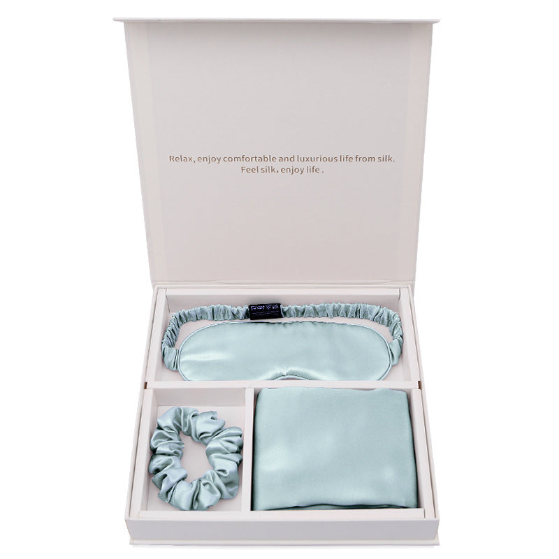 Luxury Silk Sleep Set – Pillowcase, Eye Mask & Scrunchie